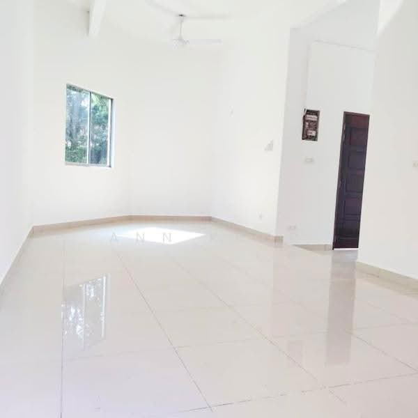 Bungalow House for Sale in Taman Seri Murai (Simpang Ampat) - Ann Khor - Interior - PropertyGuru.com.my
