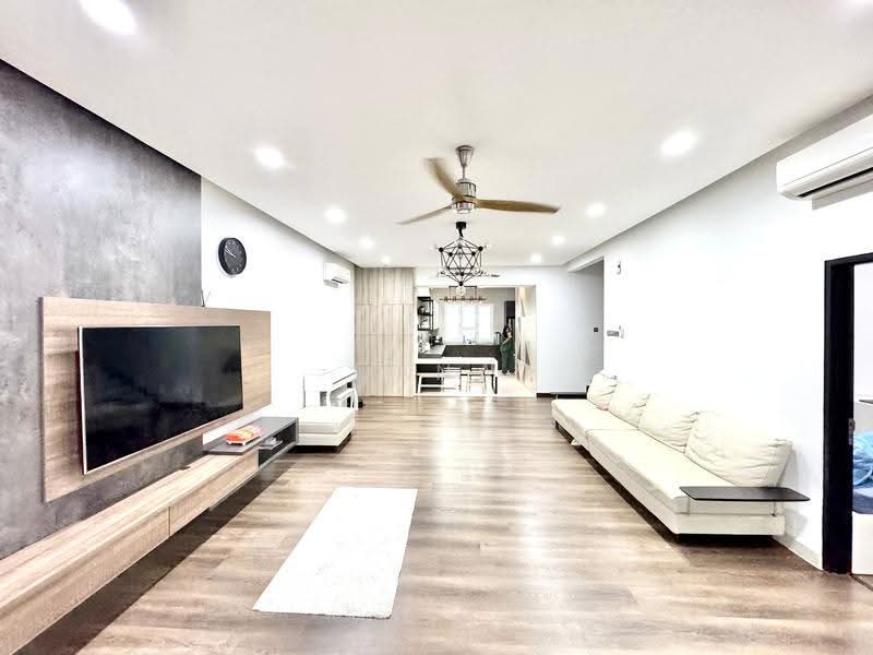 2-storey Terraced House for Sale in Presint 11 (Putrajaya) - Nana Cheah - Living Room - PropertyGuru.com.my