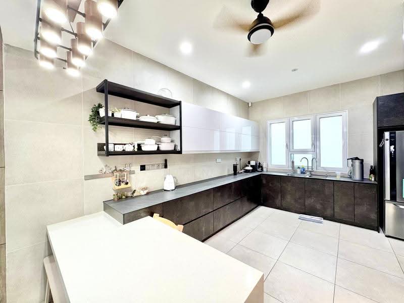 2-storey Terraced House for Sale in Presint 11 (Putrajaya) - Nana Cheah - Kitchen - PropertyGuru.com.my