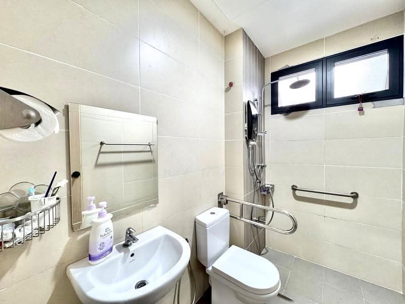 2-storey Terraced House for Sale in Presint 11 (Putrajaya) - Nana Cheah - Bathroom - PropertyGuru.com.my