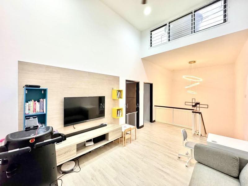 2-storey Terraced House for Sale in Presint 11 (Putrajaya) - Nana Cheah - Living Room - PropertyGuru.com.my