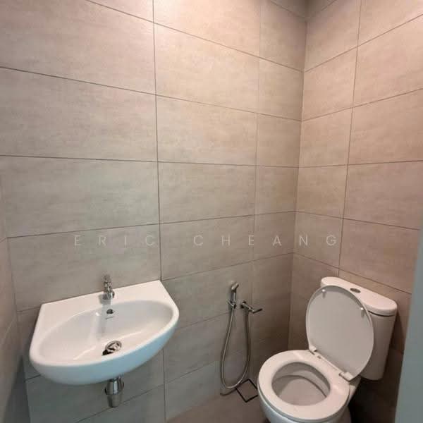 Retail Space for Rent in Tanjung Tokong (Penang) - Eric Cheang - Bathroom - PropertyGuru.com.my