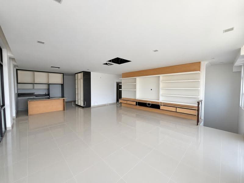 3.5-storey Terraced House for Sale in Ampang (Selangor) - Lucas Loh - Living Room - PropertyGuru.com.my