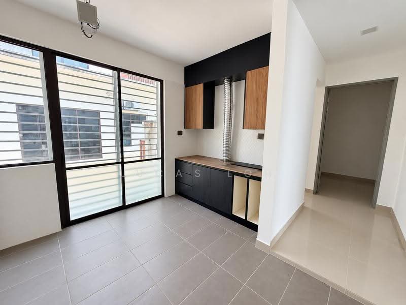 3.5-storey Terraced House for Sale in Ampang (Selangor) - Lucas Loh - Kitchen - PropertyGuru.com.my