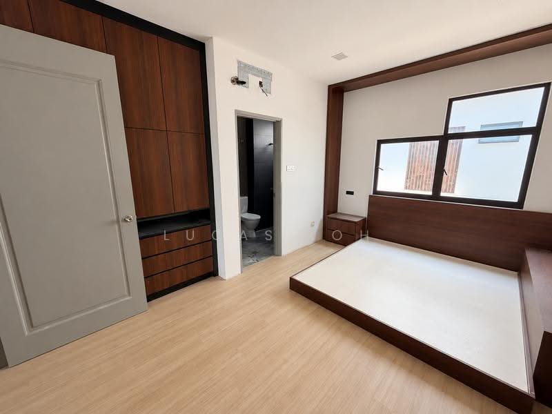 3.5-storey Terraced House for Sale in Ampang (Selangor) - Lucas Loh - Bedroom - PropertyGuru.com.my