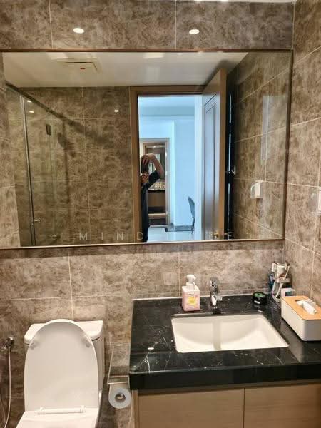 Kondominium untuk Dijual di R&F Princess Cove Phase 2-Seine Region - Mindy Lee - Bathroom - PropertyGuru.com.my