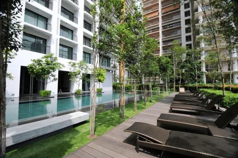 Kondominium untuk Disewa di Hampshire Residences - Amie Mansor - Pool - PropertyGuru.com.my