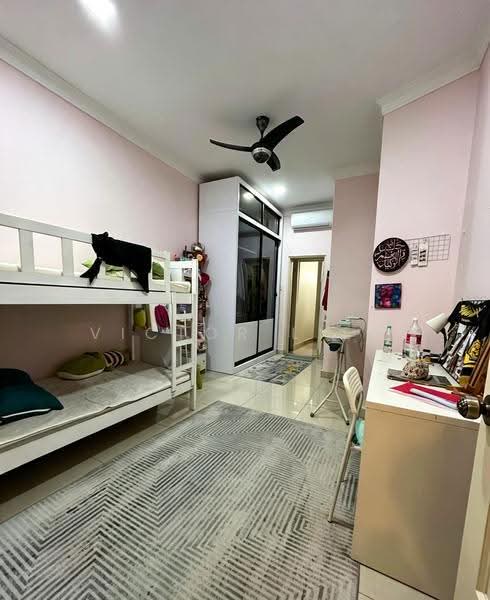 Rumah Teres 2-Tingkat untuk Dijual di Seksyen 5 (Kota Damansara) - Victor Liew - Bedroom - PropertyGuru.com.my