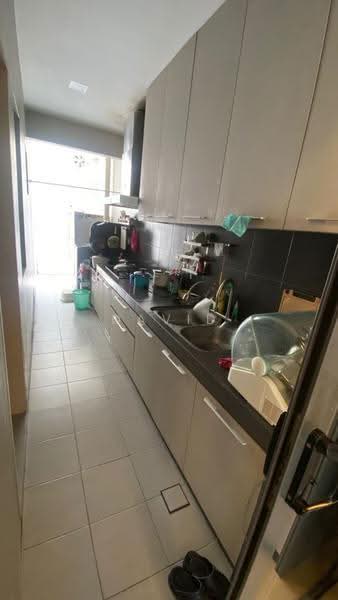 Rumah Teres 3-Tingkat untuk Dijual di Lake Fields (Sungai Besi) - David Chee - Kitchen - PropertyGuru.com.my