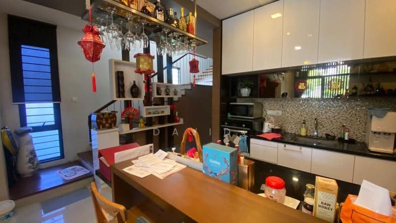 Rumah Teres 3-Tingkat untuk Dijual di Lake Fields (Sungai Besi) - David Chee - Kitchen - PropertyGuru.com.my