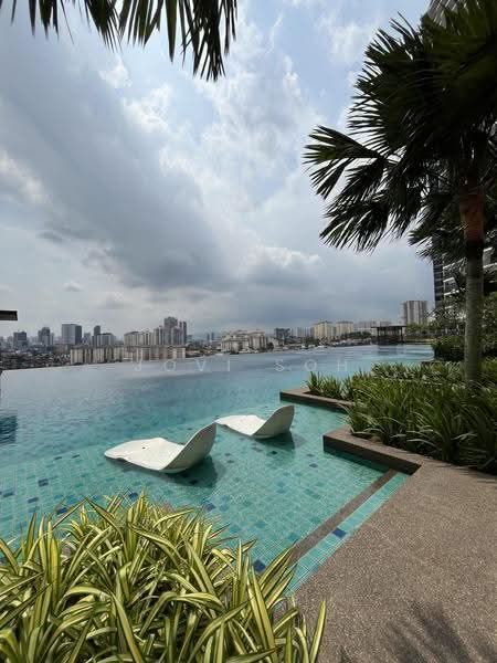 Kediaman Servis untuk Disewa di Datum Jelatek Residence - Jovi Soh - Pool - PropertyGuru.com.my