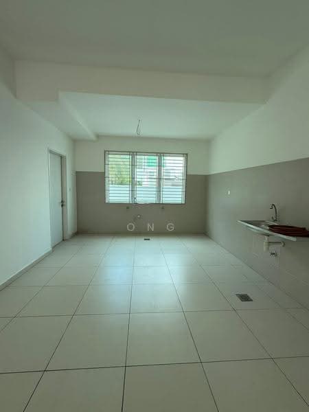 Rumah Teres untuk Dijual di Bandar Sri Sendayan (Negeri Sembilan) - Ong Jia Hui - Kitchen - PropertyGuru.com.my
