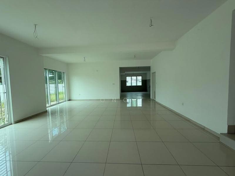 Rumah Teres untuk Dijual di Bandar Sri Sendayan (Negeri Sembilan) - Ong Jia Hui - Living Room - PropertyGuru.com.my