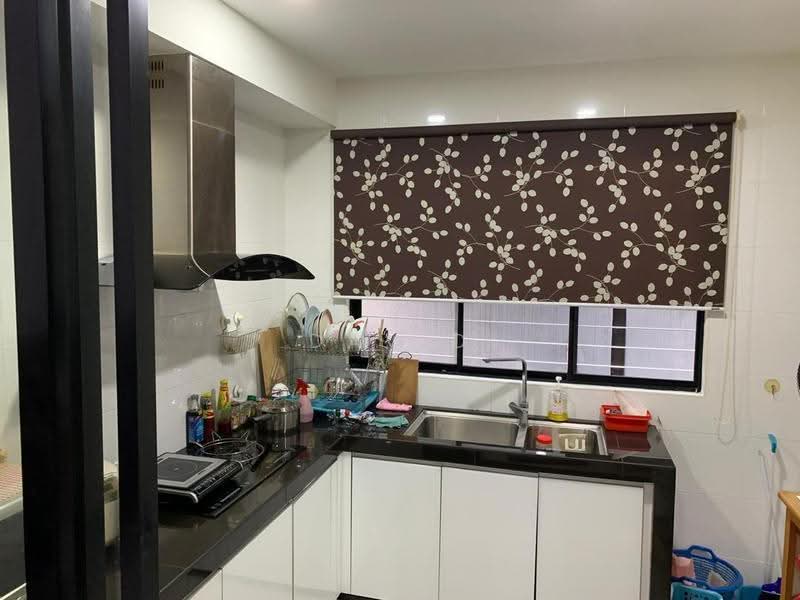 Rumah Teres 3-Tingkat untuk Dijual di Lake Fields (Sungai Besi) - David Chee - Kitchen - PropertyGuru.com.my