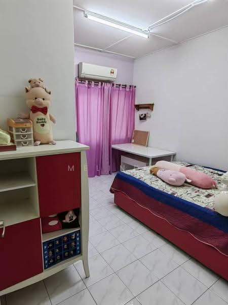 Rumah Teres 2-Tingkat untuk Dijual di Taman Sri Aman (Cheras) - Melinda Goh - Bedroom - PropertyGuru.com.my