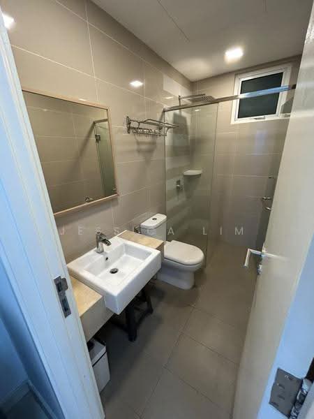 Condominium for Rent at Scenaria @ North Kiara Hills - Jessica Lim - Bathroom - PropertyGuru.com.my