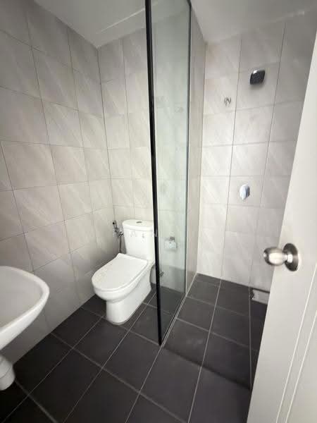 Condominium for Sale at Jelutong Central Residence - Fanny Wong - Bathroom - PropertyGuru.com.my