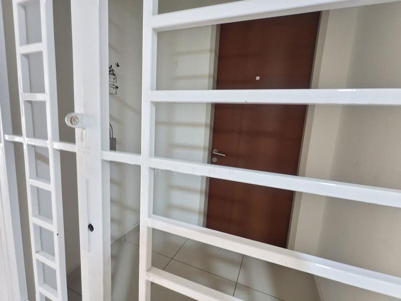 Kediaman Servis untuk Disewa di City of Green - Hetha Chan - Entrance - PropertyGuru.com.my