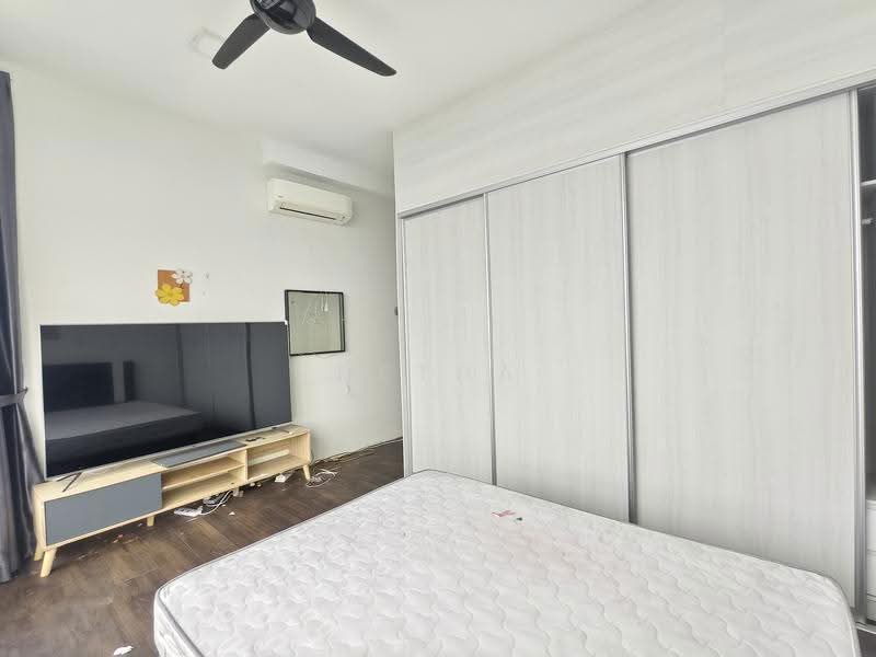 Kediaman Servis untuk Disewa di City of Green - Hetha Chan - Bedroom - PropertyGuru.com.my