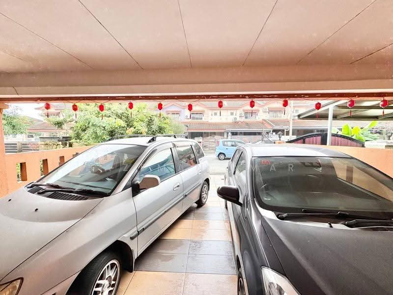 2-storey Terraced House for Sale in Taman Tasik Puchong (Puchong) - Hazeman Omar - Exterior - PropertyGuru.com.my