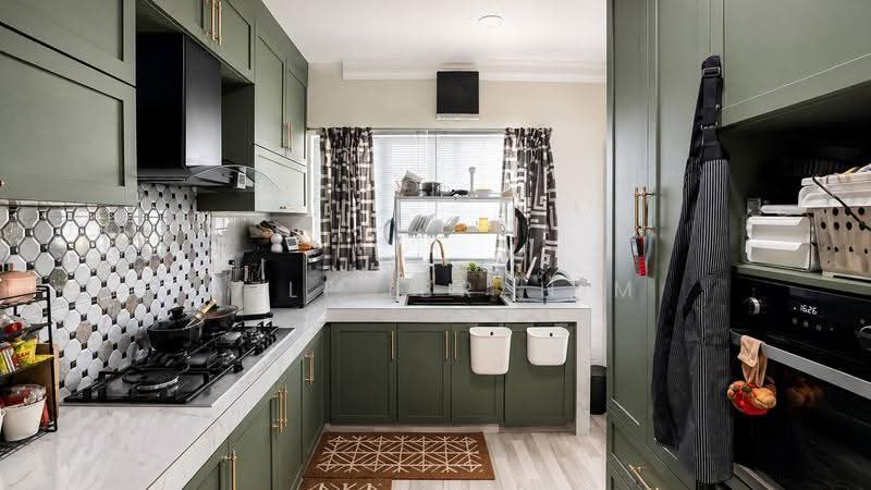 Rumah Teres 2-Tingkat untuk Dijual di Taman Prima Saujana (Kajang) - Azli Ibrahim - Kitchen - PropertyGuru.com.my