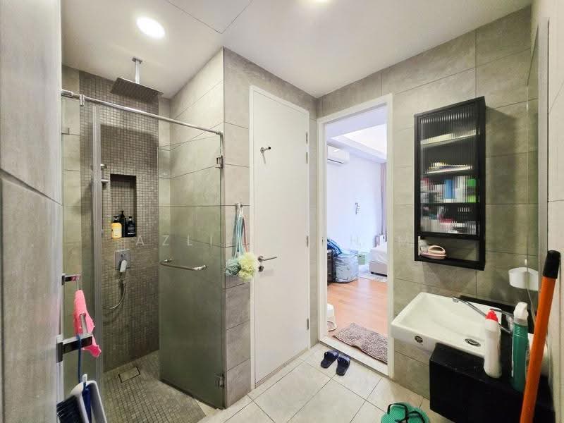 Service Residence for Sale at The Sentral Suites - Azli Ibrahim - Bathroom - PropertyGuru.com.my