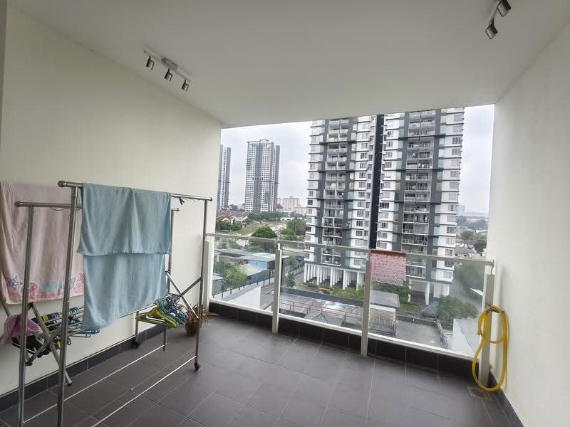 Kondominium untuk Dijual di Zen Residence @ Asplenium Condominium - Hetha Chan - Balcony - PropertyGuru.com.my