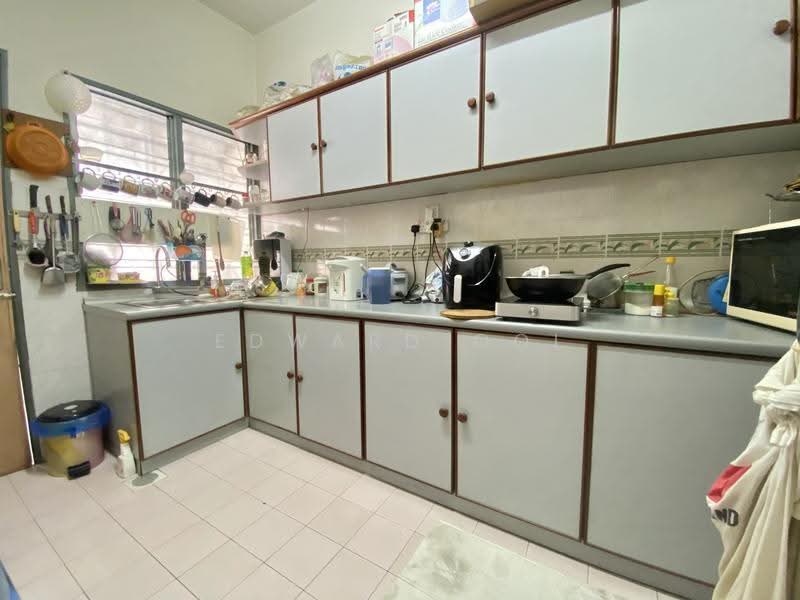 2-storey Terraced House for Sale in Ampang Jaya (Ampang) - Edward Ooi - Kitchen - PropertyGuru.com.my
