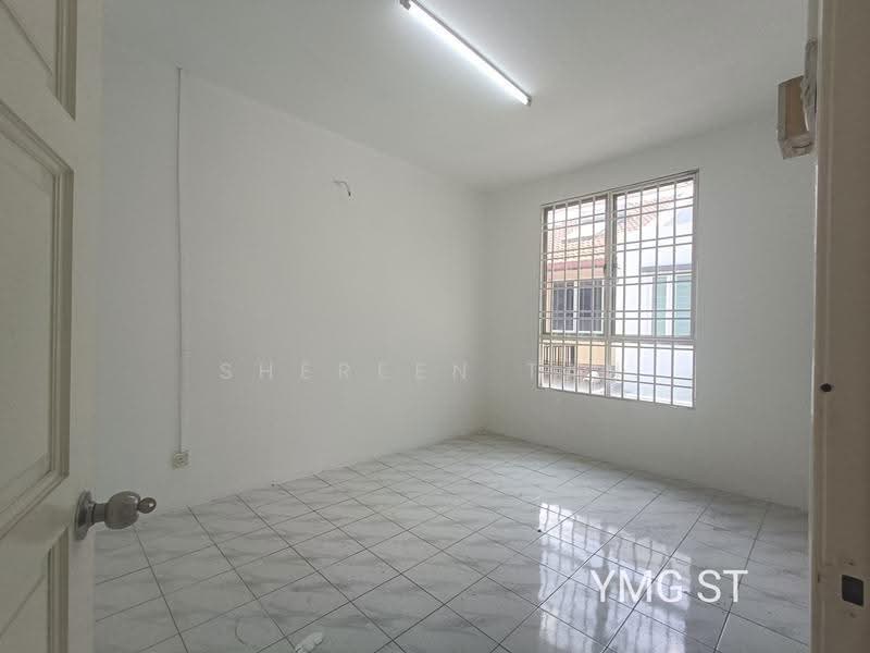 Rumah Berkembar untuk Dijual di Bandar Bukit Raja (Klang) - Shereen Tan - PropertyGuru.com.my
