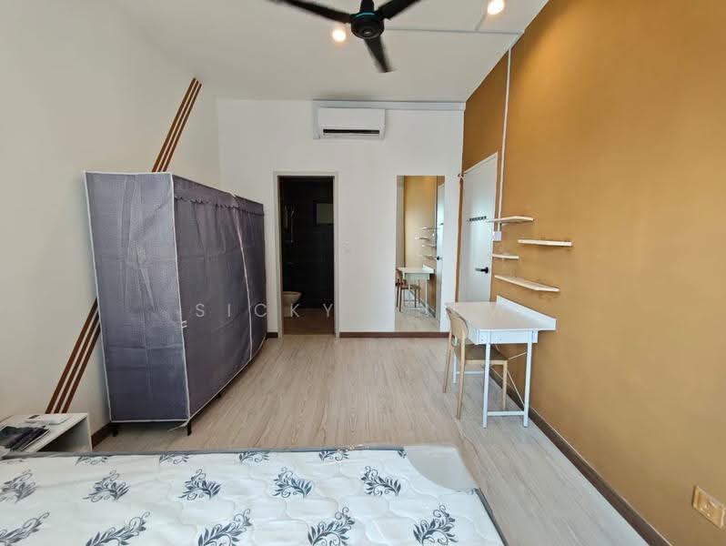 Kediaman Servis untuk Disewa di M Oscar - Sicky Chow - Bedroom - PropertyGuru.com.my