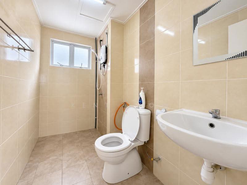 Kondominium untuk Disewa di Casa Idaman 2 - Kent Chow - Bathroom - PropertyGuru.com.my