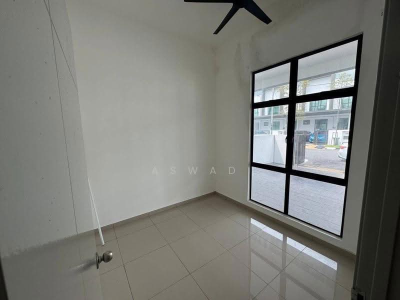 Rumah Teres 2-Tingkat untuk Dijual di Taman La Casa (Lunas) - Aswad . - Interior - PropertyGuru.com.my