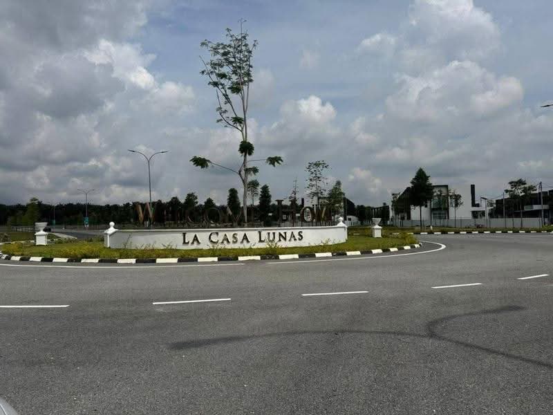 Rumah Teres 2-Tingkat untuk Dijual di Taman La Casa (Lunas) - Aswad . - Exterior - PropertyGuru.com.my