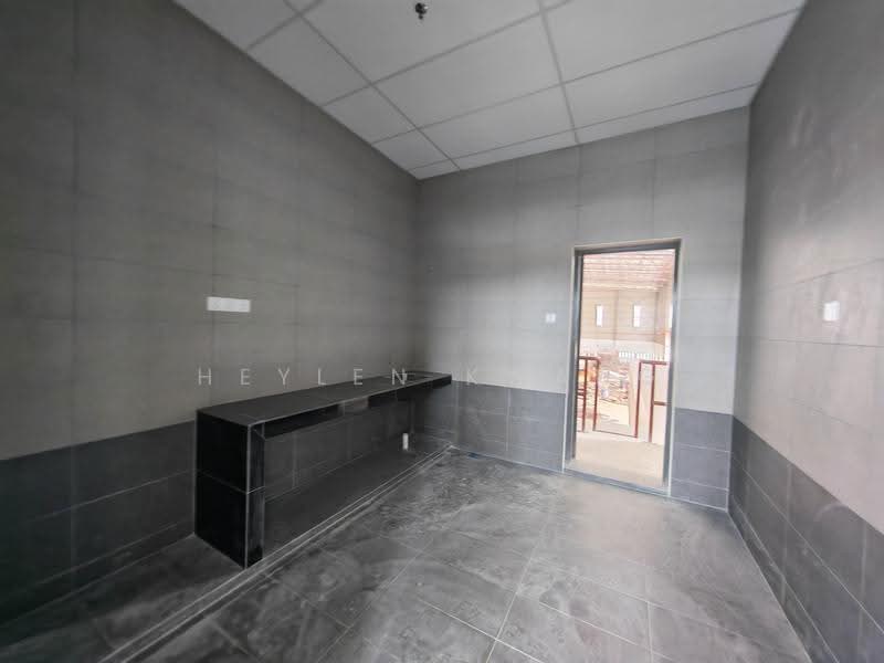 Factory for Rent in Bukit Raja (Selangor) - Heylen Kwang - Interior - PropertyGuru.com.my