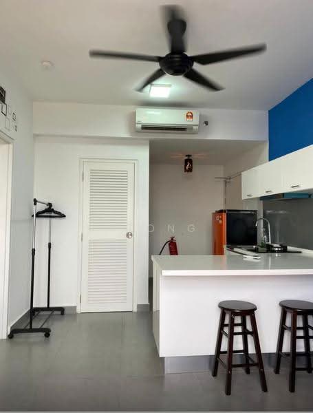 Kediaman Servis untuk Dijual di Kanvas SOHO - Yeong . - Kitchen - PropertyGuru.com.my