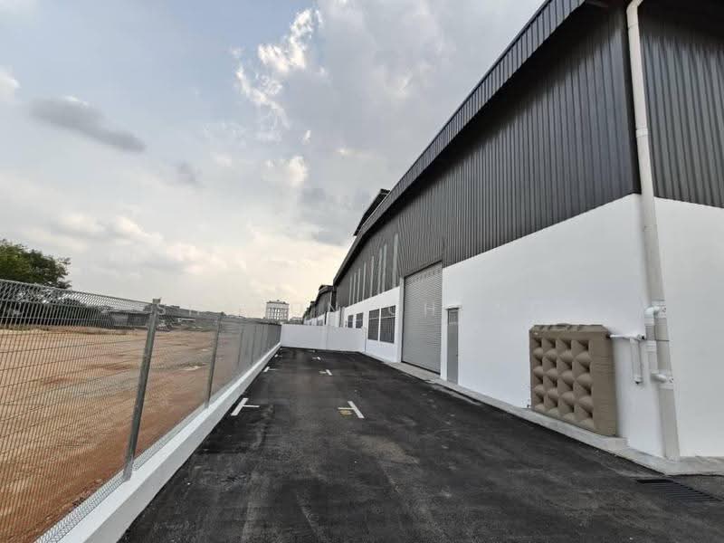 Semi-D Factory for Rent in Senai (Kulai) - Sharon Chong - Exterior - PropertyGuru.com.my