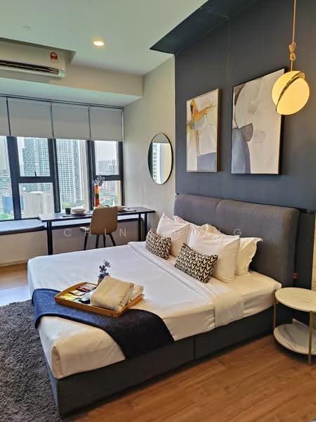 Kediaman Servis untuk Dijual di Ceylonz Suites - Chin Thong Pan - Bedroom - PropertyGuru.com.my