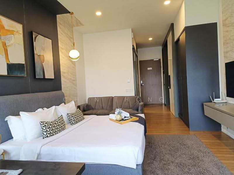 Kediaman Servis untuk Dijual di Ceylonz Suites - Chin Thong Pan - Bedroom - PropertyGuru.com.my