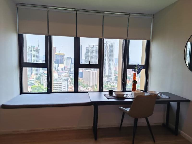 Kediaman Servis untuk Dijual di Ceylonz Suites - Chin Thong Pan - View - PropertyGuru.com.my