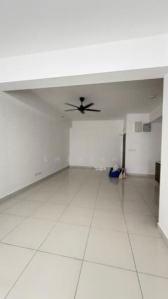 Service Residence for Rent at Yale Suites @ EduSentral - Shereen Tan - Living Room - PropertyGuru.com.my