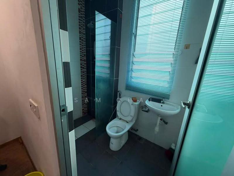 Rumah Teres 2-Tingkat untuk Dijual di Skudai (Johor) - Sam Chai - Bathroom - PropertyGuru.com.my