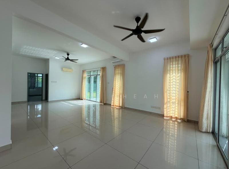 Semi-Detached House for Sale in Taman Nusa Idaman (Iskandar Puteri (Nusajaya)) - Alex Cheah - Living Room - PropertyGuru.com.my