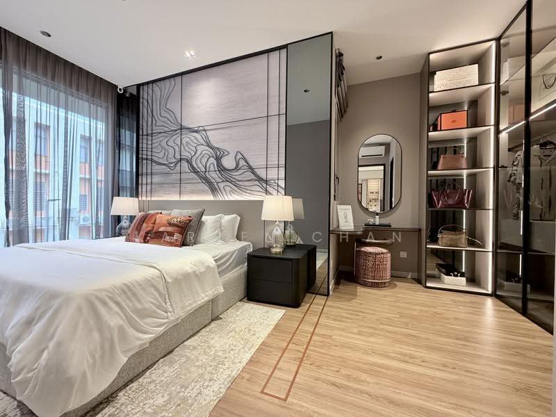 Kediaman Servis untuk Dijual di Sunway Cochrane - Karmen Chan - Bedroom - PropertyGuru.com.my