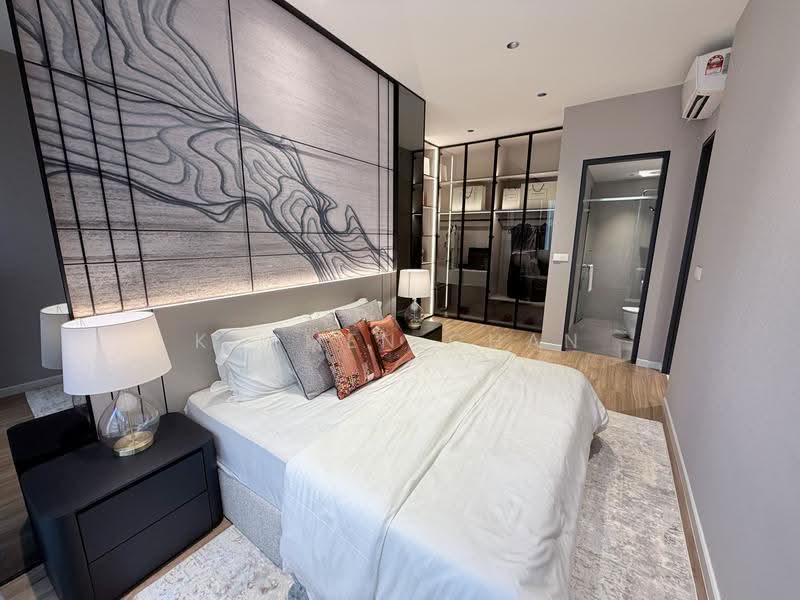Kediaman Servis untuk Dijual di Sunway Cochrane - Karmen Chan - Bedroom - PropertyGuru.com.my