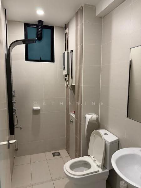 Kediaman Servis untuk Dijual di Sky Loft Premium Suites - Catherine Ong - Bathroom - PropertyGuru.com.my