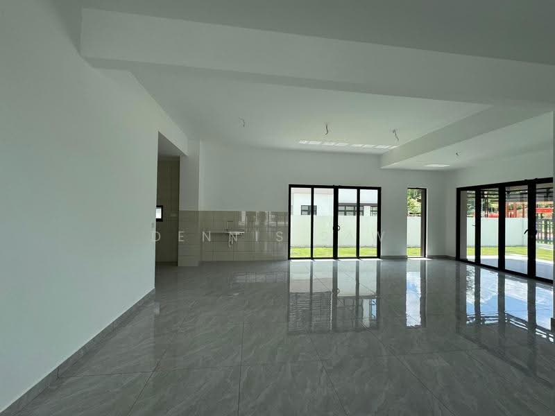 Bungalow House untuk Dijual di Kajang (Selangor) - Dennis Saw - Living Room - PropertyGuru.com.my