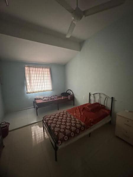 Rumah Teres 2-Tingkat untuk Dijual di Kangkar Pulai (Skudai) - Paggie Tee - Bedroom - PropertyGuru.com.my