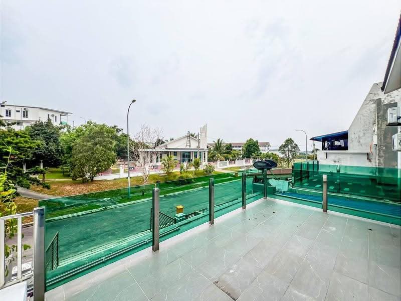 Rumah Teres 2-Tingkat untuk Dijual di Taman Nusari Bayu (Bandar Sri Sendayan) - Najibah Sahari - Exterior - PropertyGuru.com.my