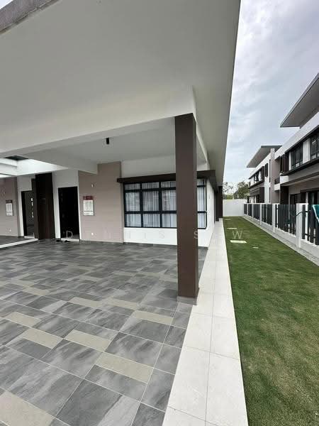 Semi-Detached House for Sale in Bandar Puteri Bangi (Bangi) - Dennis Saw - Exterior - PropertyGuru.com.my