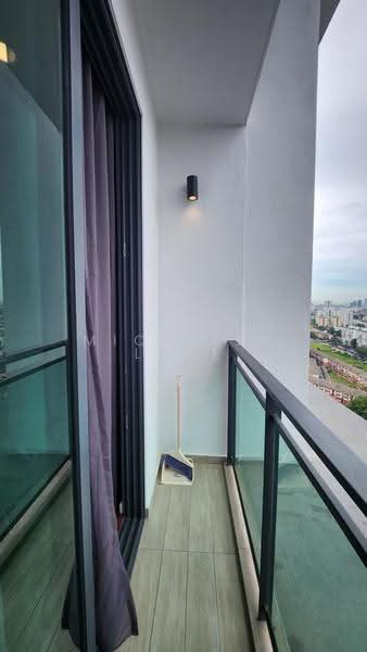 Kediaman Servis untuk Dijual di Bloomsvale Menara Vista Petaling - Michelle Loke - PropertyGuru.com.my